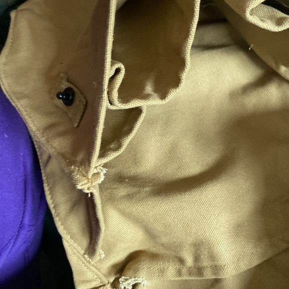 NEW condition tan canvas shoulder bag with 3 pockets & large interior - Picture 5 of 6